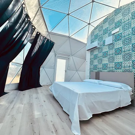 Luxusní stan Natura Glampingdome *